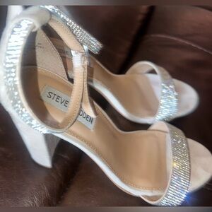 Steve Madden Glittering Silver Heels